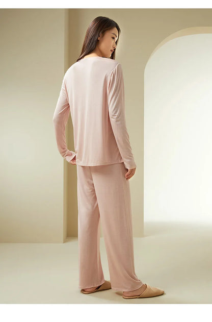 Mulberry Silk Knit Loungewear for Women With Long Sleeves S M L - Ideal for Meditation